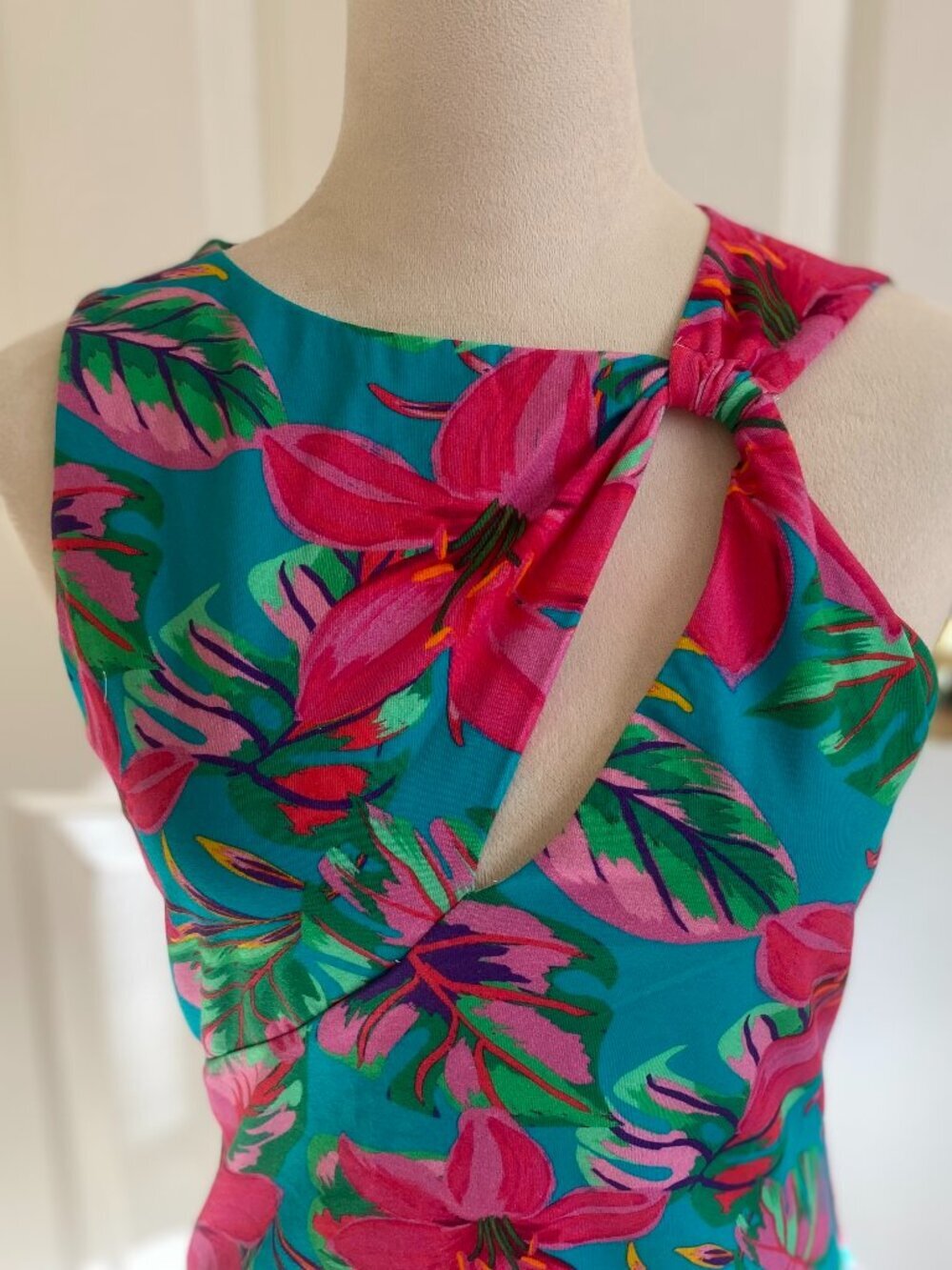 BOSTON PROPER sleeveless tropical turquoise pink floral top size S